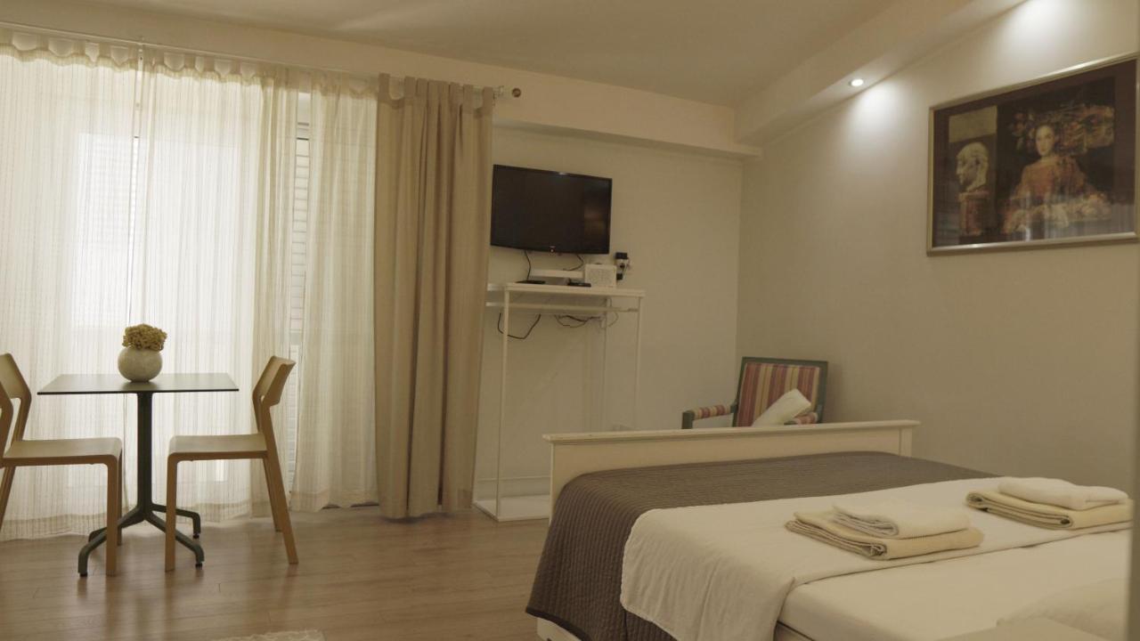 City Class Accommodation Zara Esterno foto