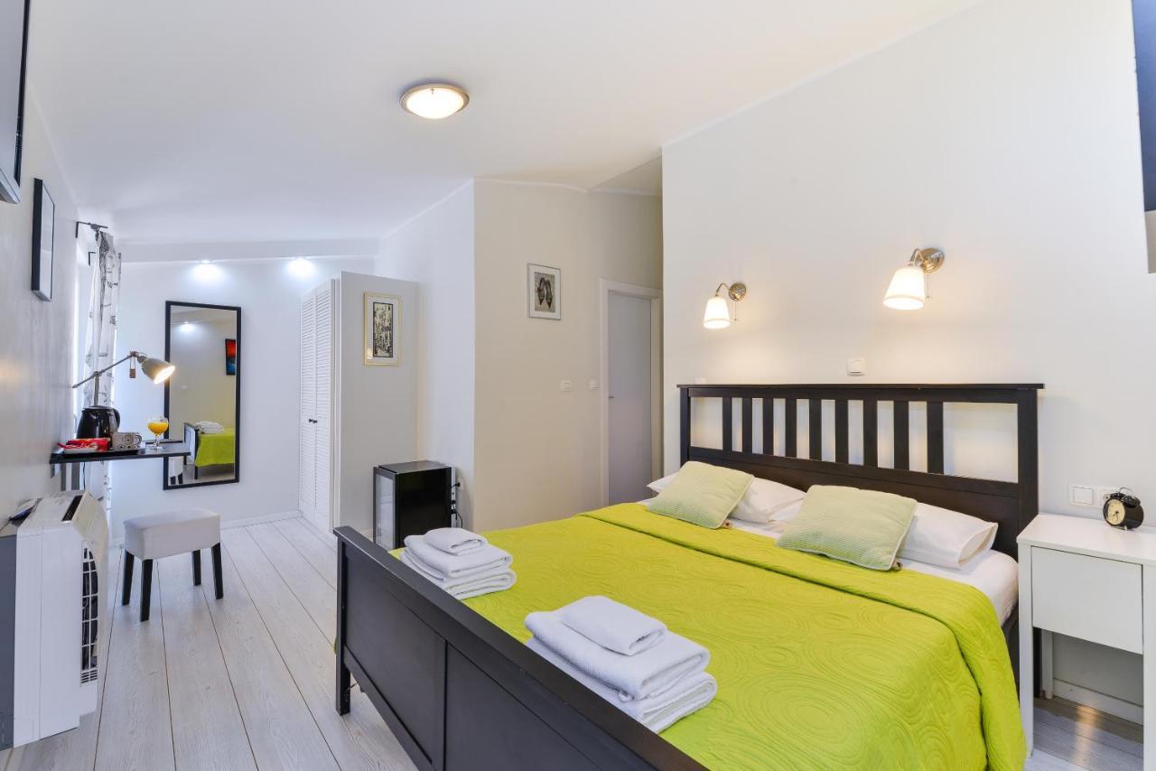 City Class Accommodation Zara Esterno foto